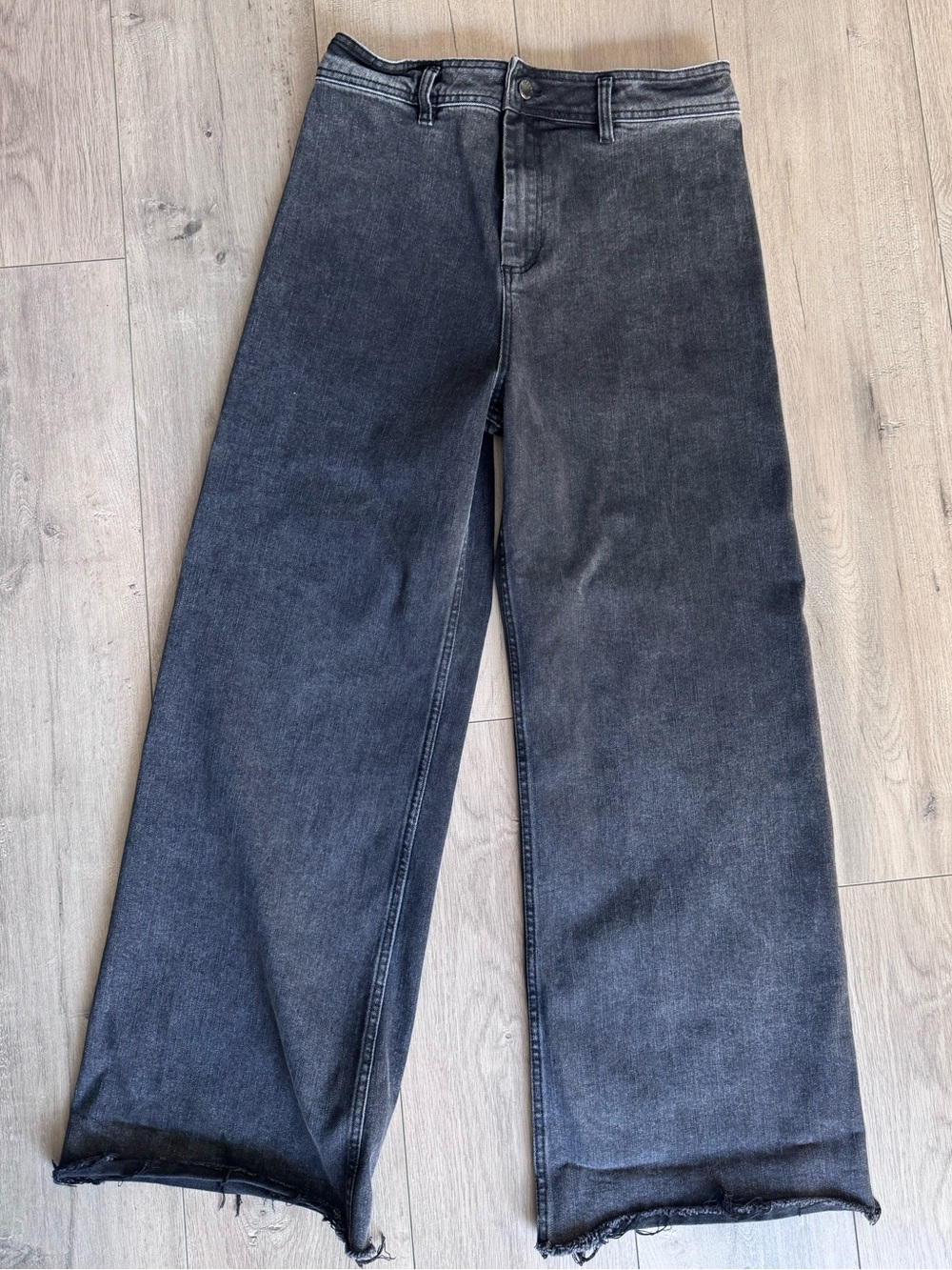 Rip Curl Women’s 30W Black Wide Leg Jeans Raw/Frayed Hem High Rise Grunge Skater